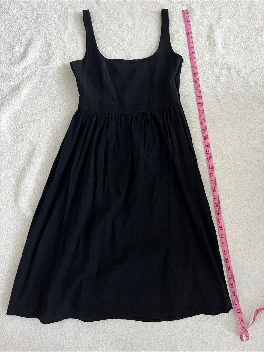Classic Black Sleeveless Midi Dress